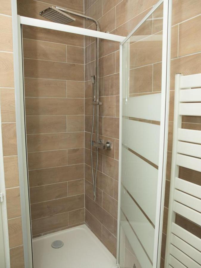 Evasion Tropicale - Studio Avec Spa, Cosy Et Renove Au Coeur De Soissons - 2 Pers Exterior foto